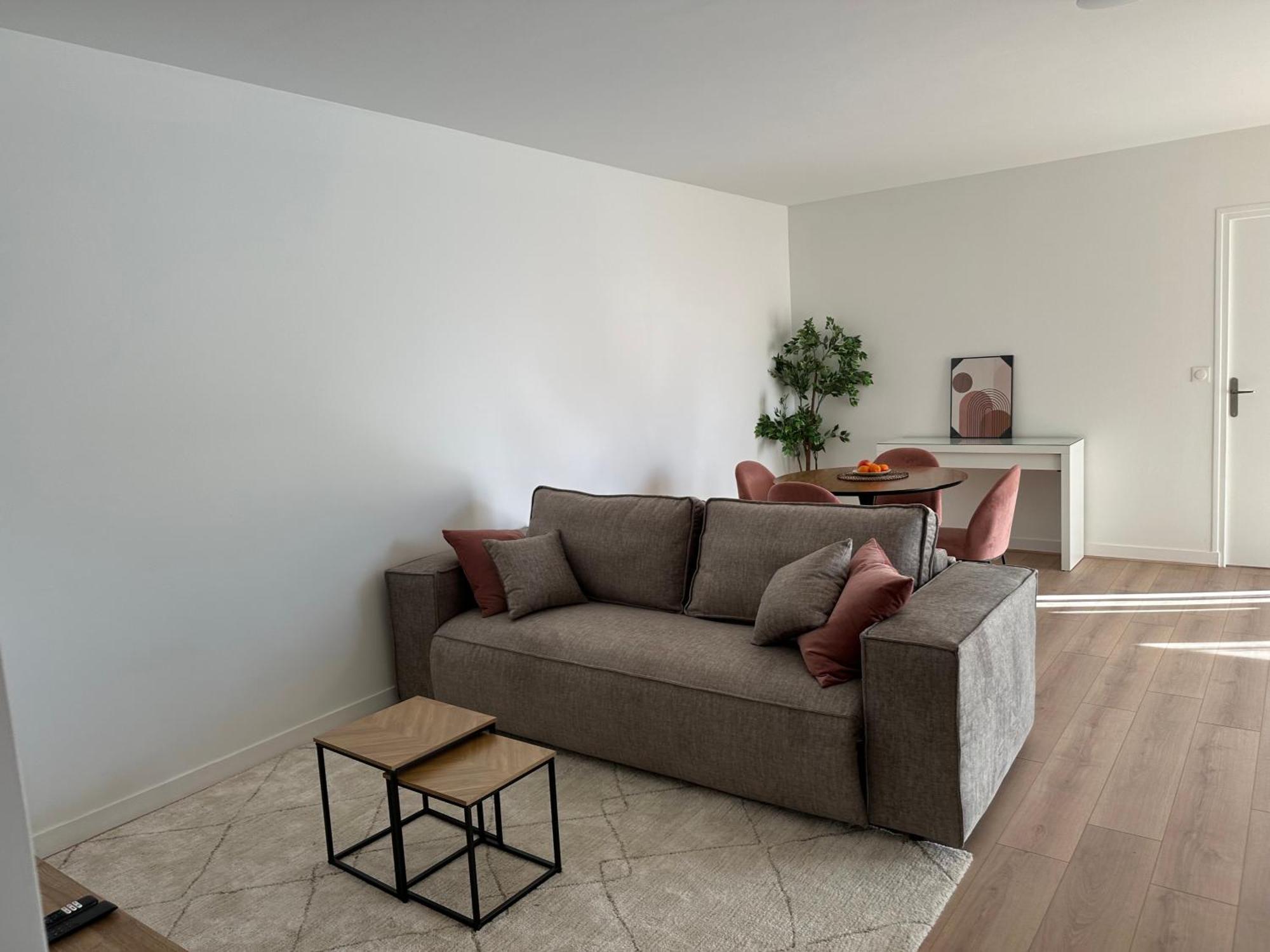 Appartement Proche Paris-Aeroport Cdg-Gare-Disney 빌리에르벨 외부 사진