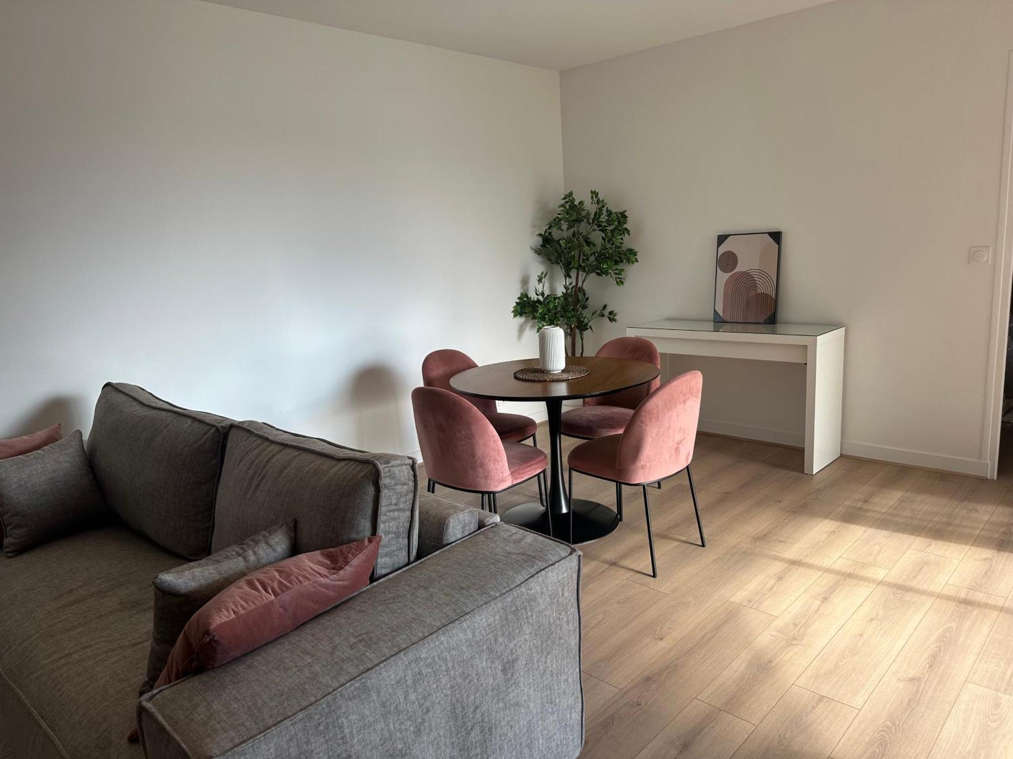 Appartement Proche Paris-Aeroport Cdg-Gare-Disney 빌리에르벨 외부 사진